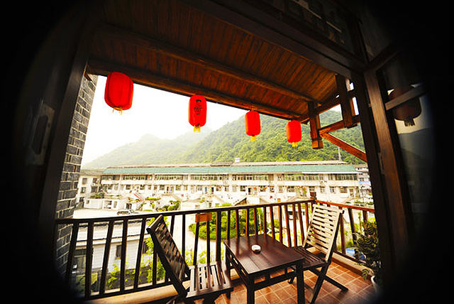 陽臺(tái)